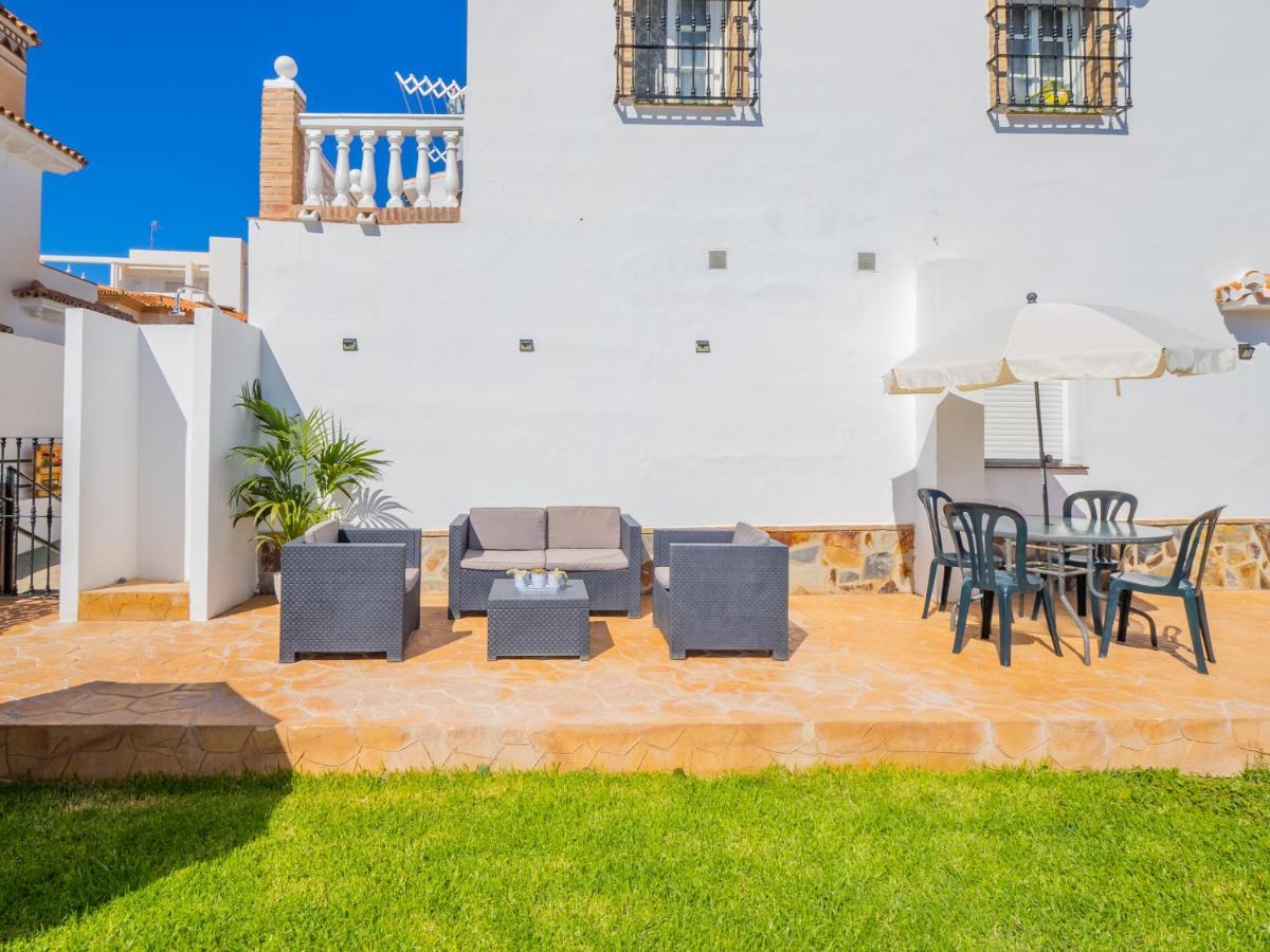 Cubo'S Hostal William'S Sunny 3 With Breakfast Torre de Benagalbon Exteriör bild